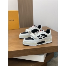 Louis Vuitton Trainer Sneaker